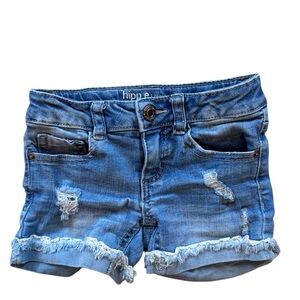 Hippie Girl Distressed Denim Shorts Jean shorts– Size 4
